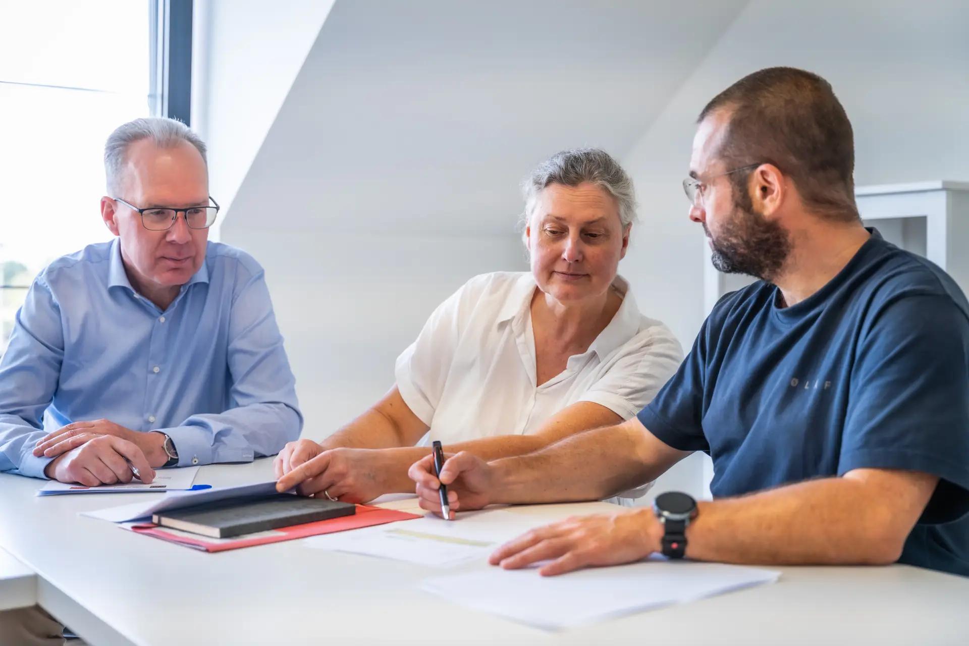Persoonlijk adviesgesprek met KMO-klant – betrouwbare IT-partner AT-COM Herenthout