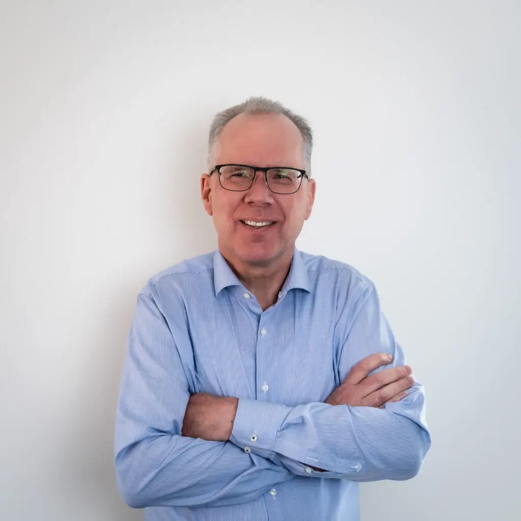 AT-Com Roland Smeets